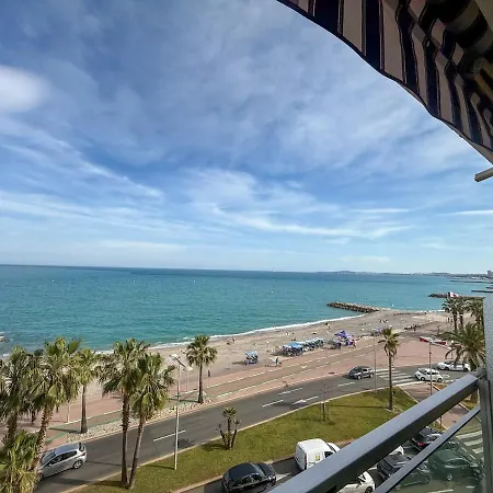 Beautiful Beachfront カーニュ・シュル・メール